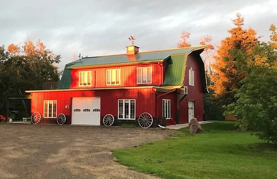 Cozy Corner Guest Home in La Crete Alberta The Barn